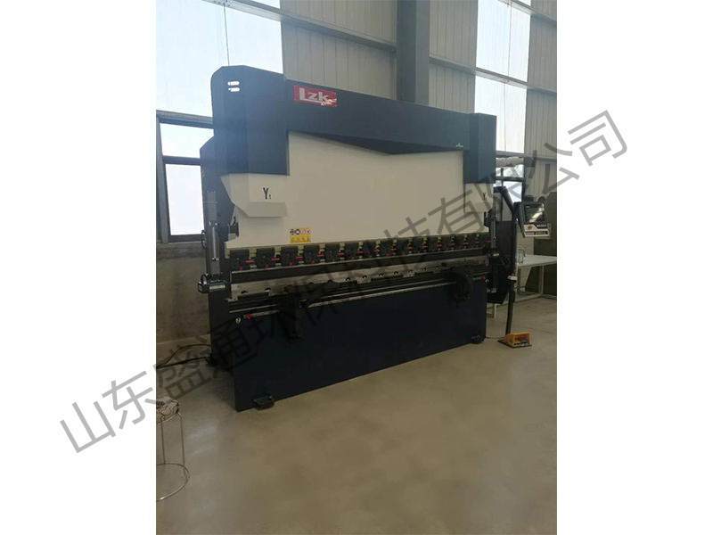 生產(chǎn)設(shè)備 (4).jpg